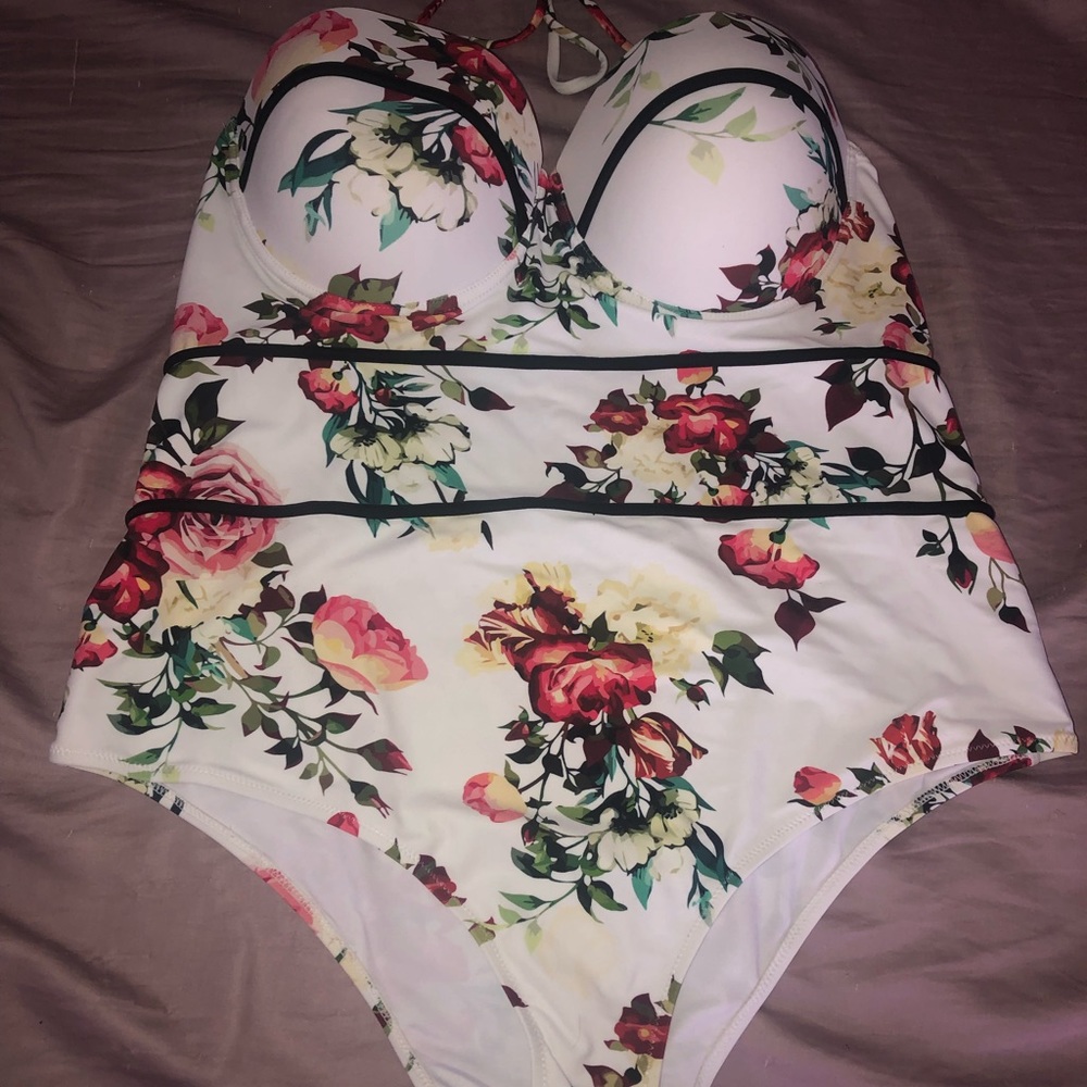 Cute floral one piece bathing suit!